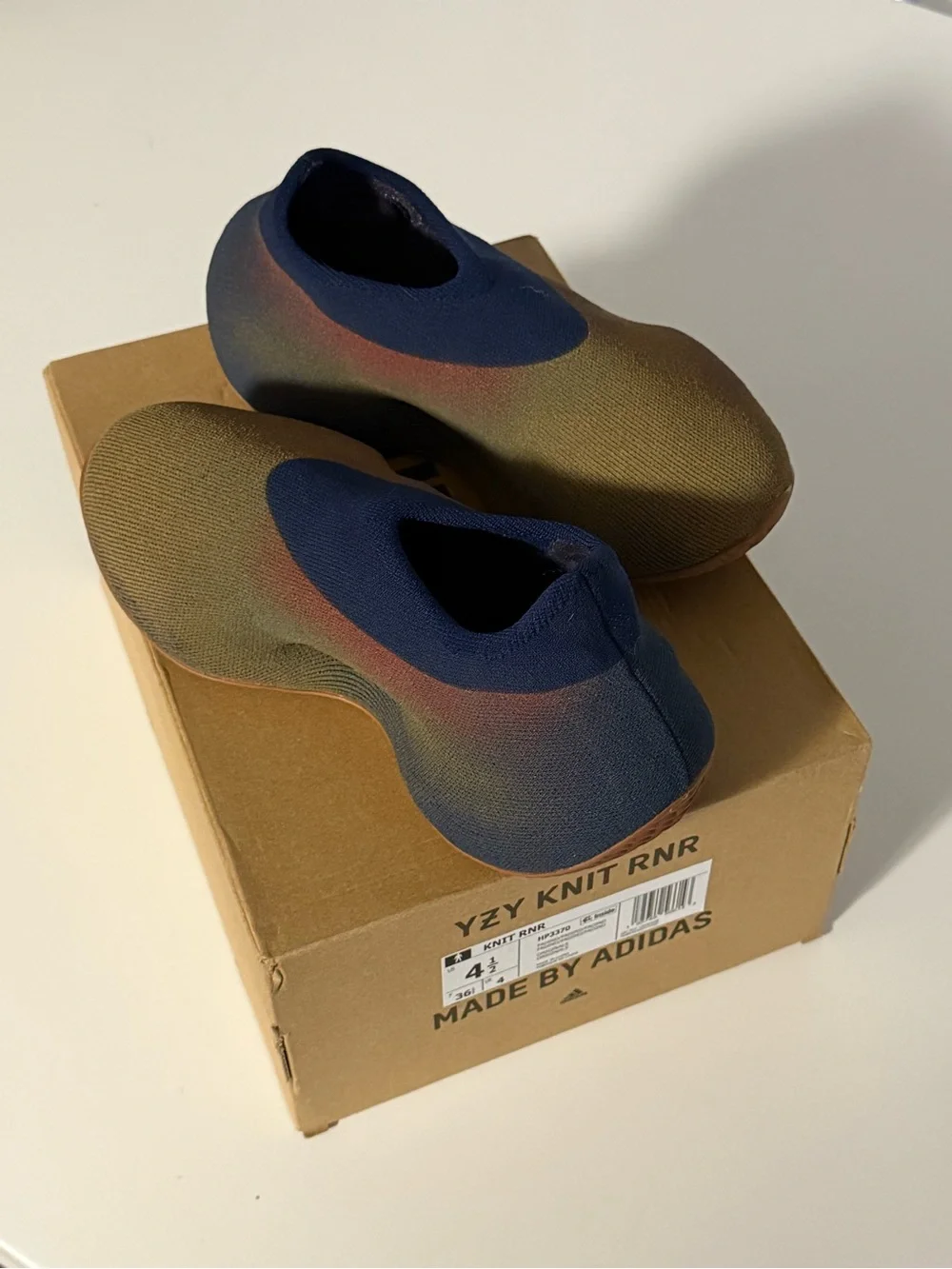 Yeezy Knit Runner 'Fade Indigo' size 4.5